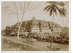 Borobudur, fotograaf Kurkdjian, 1915-1920