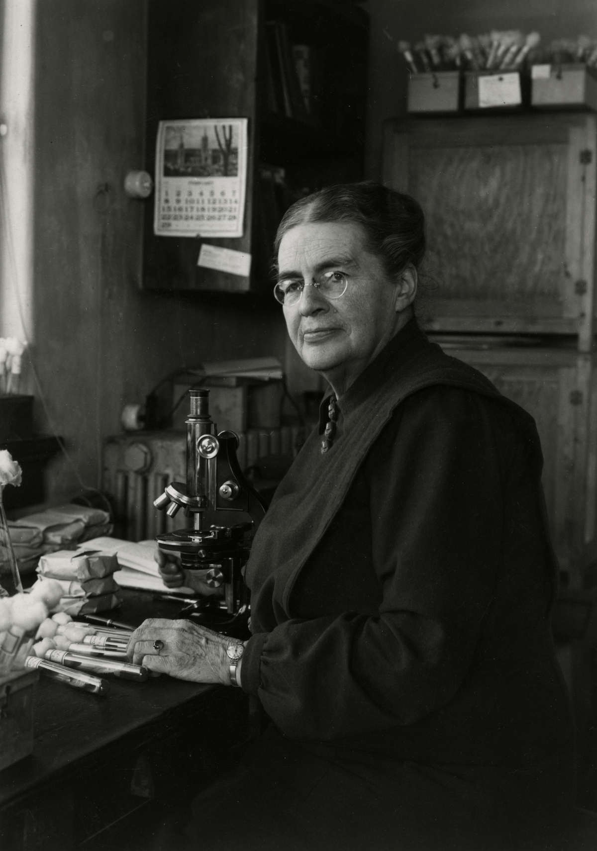 Johanna Westerdijk, rond 1948. Publiek domein.